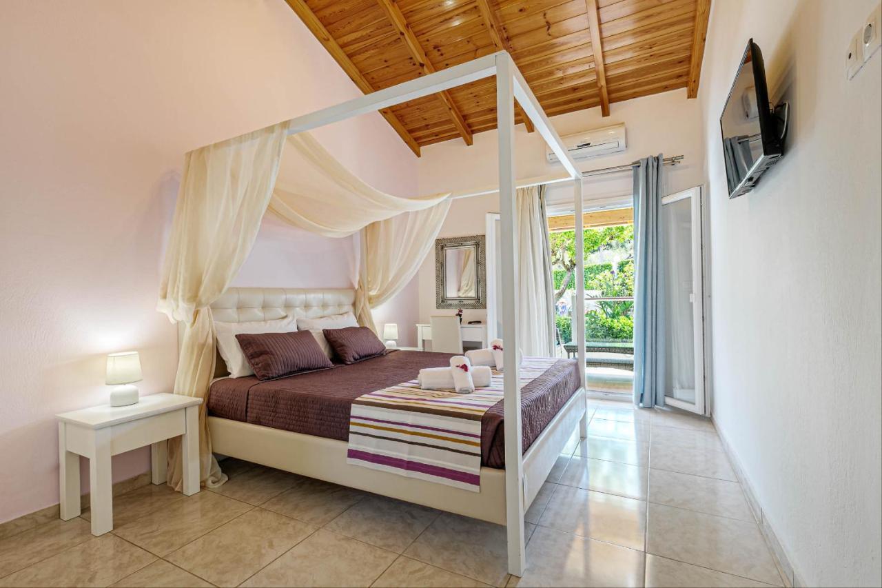 Palapart Gikas House Gouvia Exterior foto